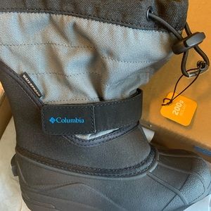 NIB: Sz 12 Toddler Columbia Powderbug Boots